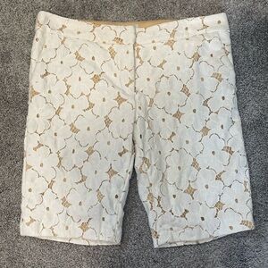 eci Lace Floral Overlay Bermuda Shorts Nude Lining Sz 12 NEW